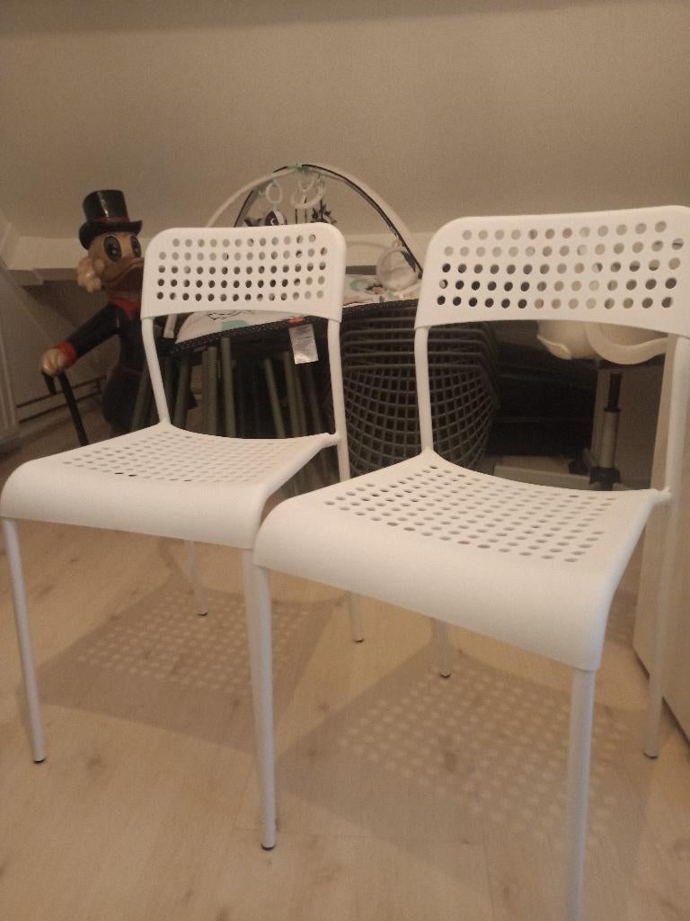 Twee witte keukenstoeltjes, Ophalen, Nieuw, Wit, Twee