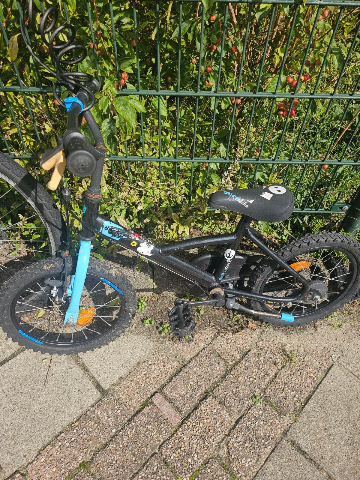 Stoere jongens fiets met zijwielen, Fietsen en Brommers, Ophalen, Schijfrem, Minder dan 16 inch, Zijwieltjes