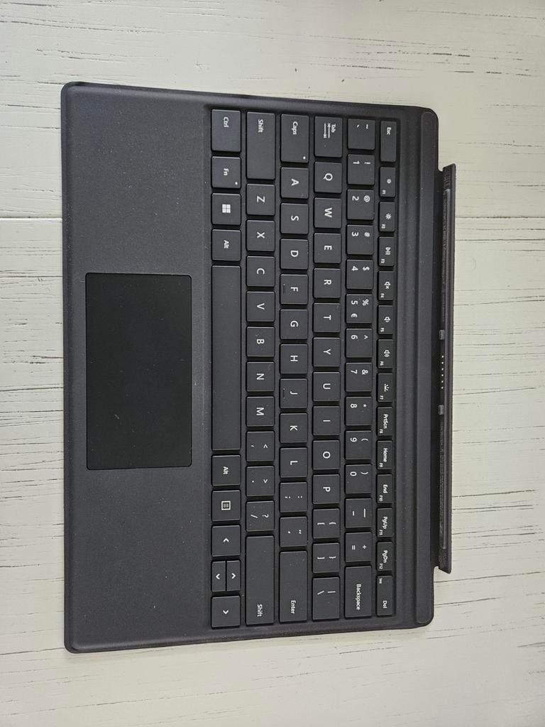 Verlicht Microsoft Surface Toetsenbord - Nieuw & Ongebruikt, Computers en Software, Toetsenborden, Nieuw, Ophalen of Verzenden