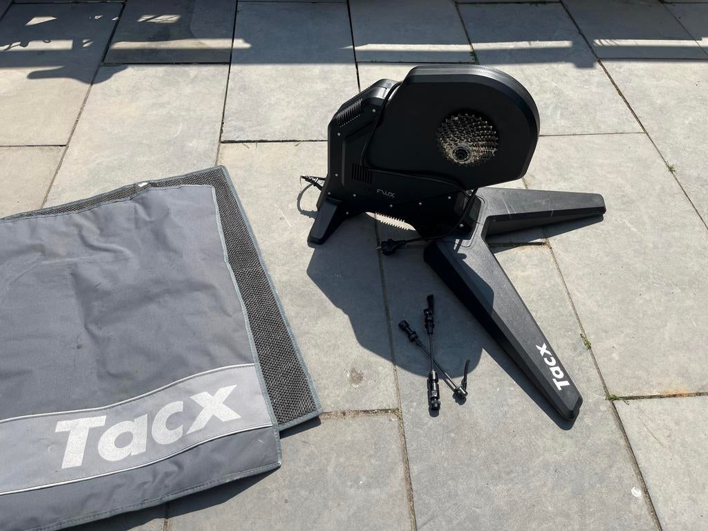 Tacx Flux S Smart fietstrainer, Sport en Fitness, Ophalen of Verzenden, Zo goed als nieuw, Overige typen