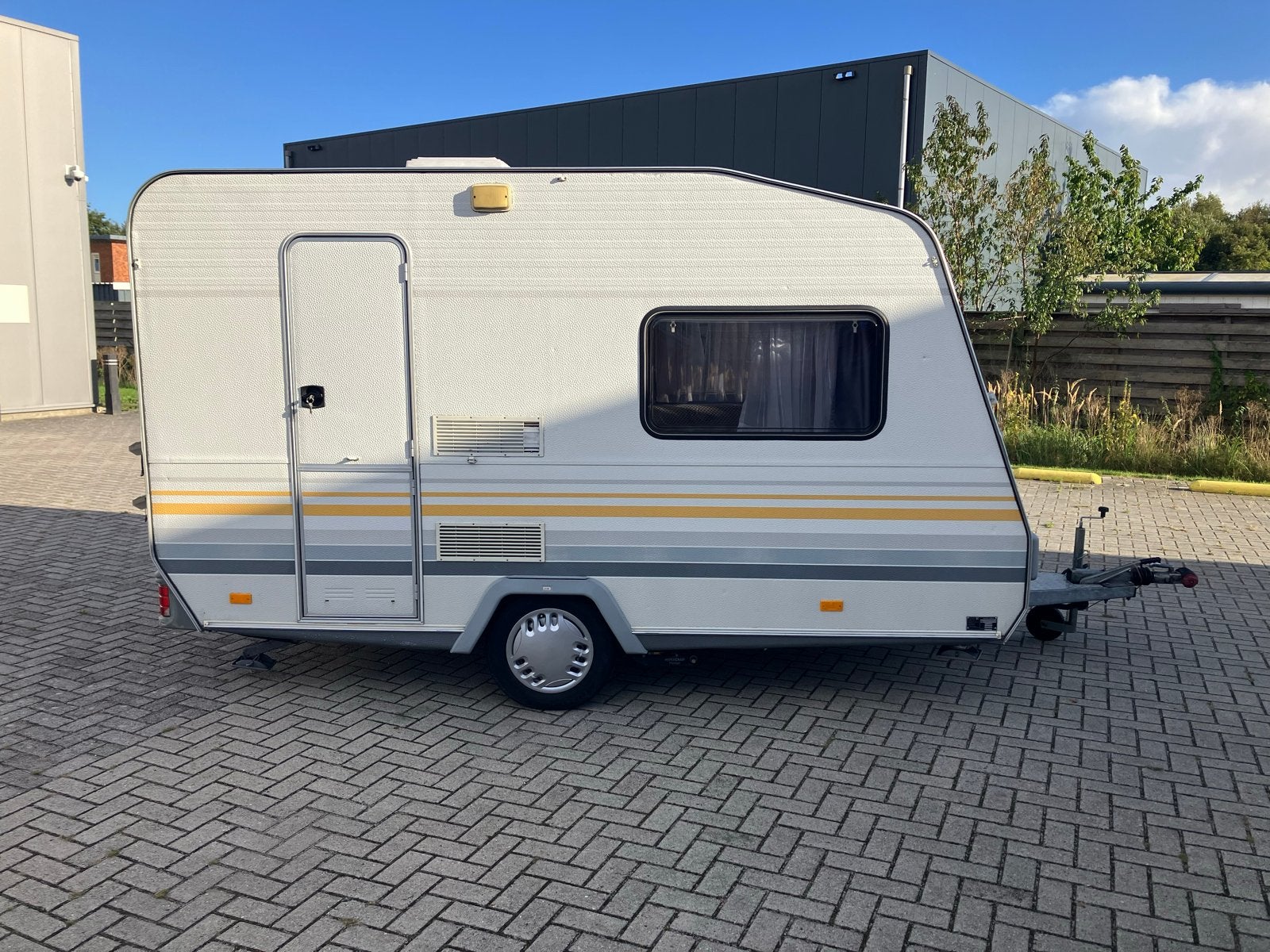 Knaus Sudwind 1990 met Mover en Fietsendrager, Caravans en Kamperen, Rondzit, Particulier, 500 - 750 kg, Knaus