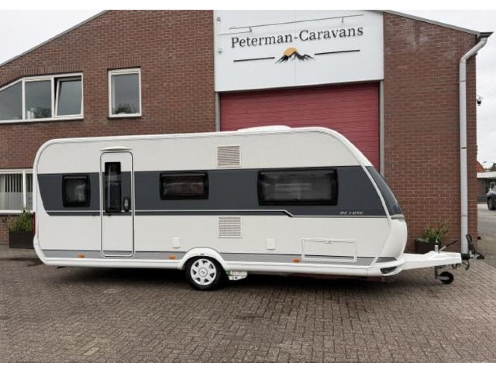 Hobby De Luxe 540 KMFE 3 stapelbed Mover Airco, Dwars-stapelbed, Hobby, Serviceluik, Bedrijf