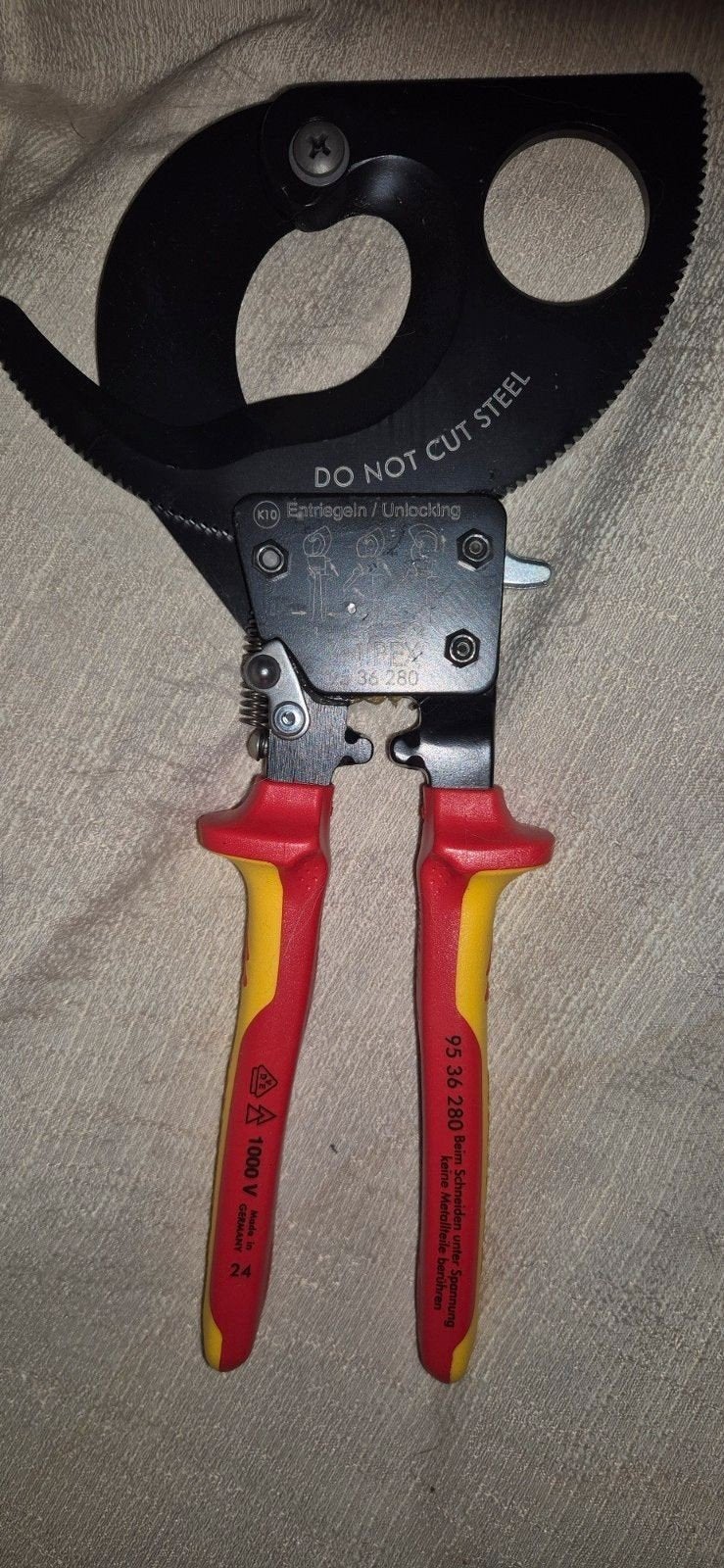 Nieuwe Knipex kabelkniptang 1000V geïsoleerd, Ophalen of Verzenden