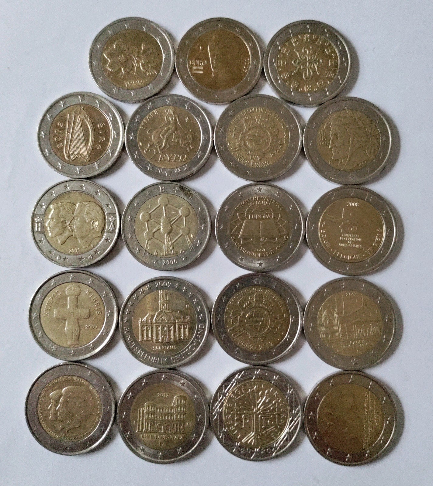 Verzameling speciale / zeldzame 2 euro munten (19x), Postzegels en Munten, Munten | Europa | Euromunten, Ophalen of Verzenden