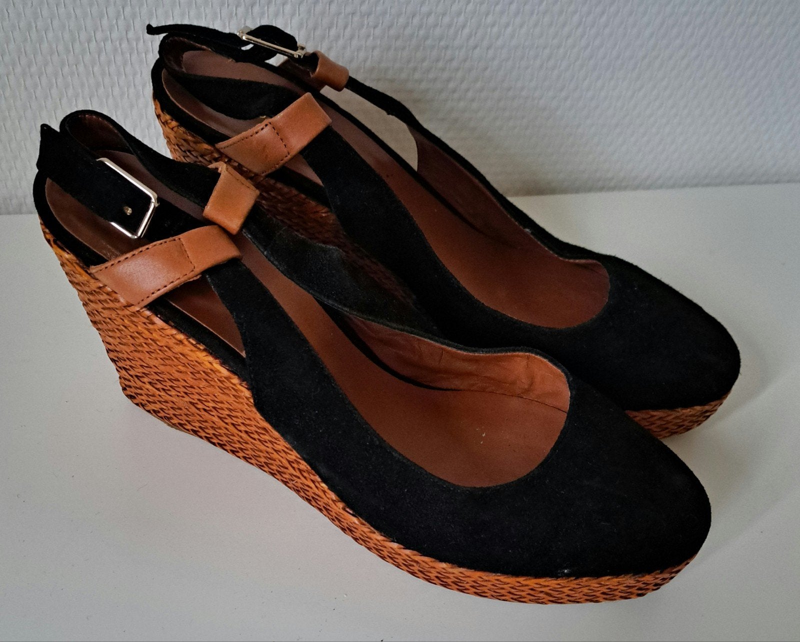 Te koop sleehak schoenen 39, Ophalen of Verzenden, Zo goed als nieuw, Zwart