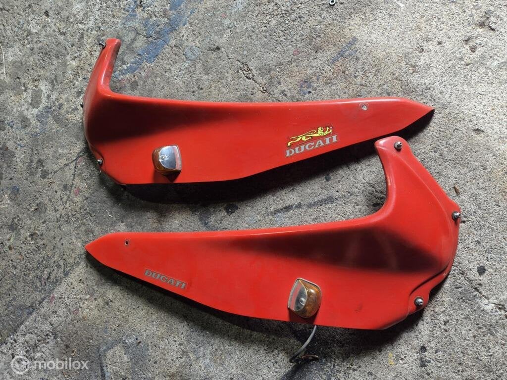 Zijkuipdeel kuipdelen halve kuipen nuda SS Sport Supersport, Motoren, Gebruikt, Factorystore.service@ducati.com, Ophalen of Verzenden