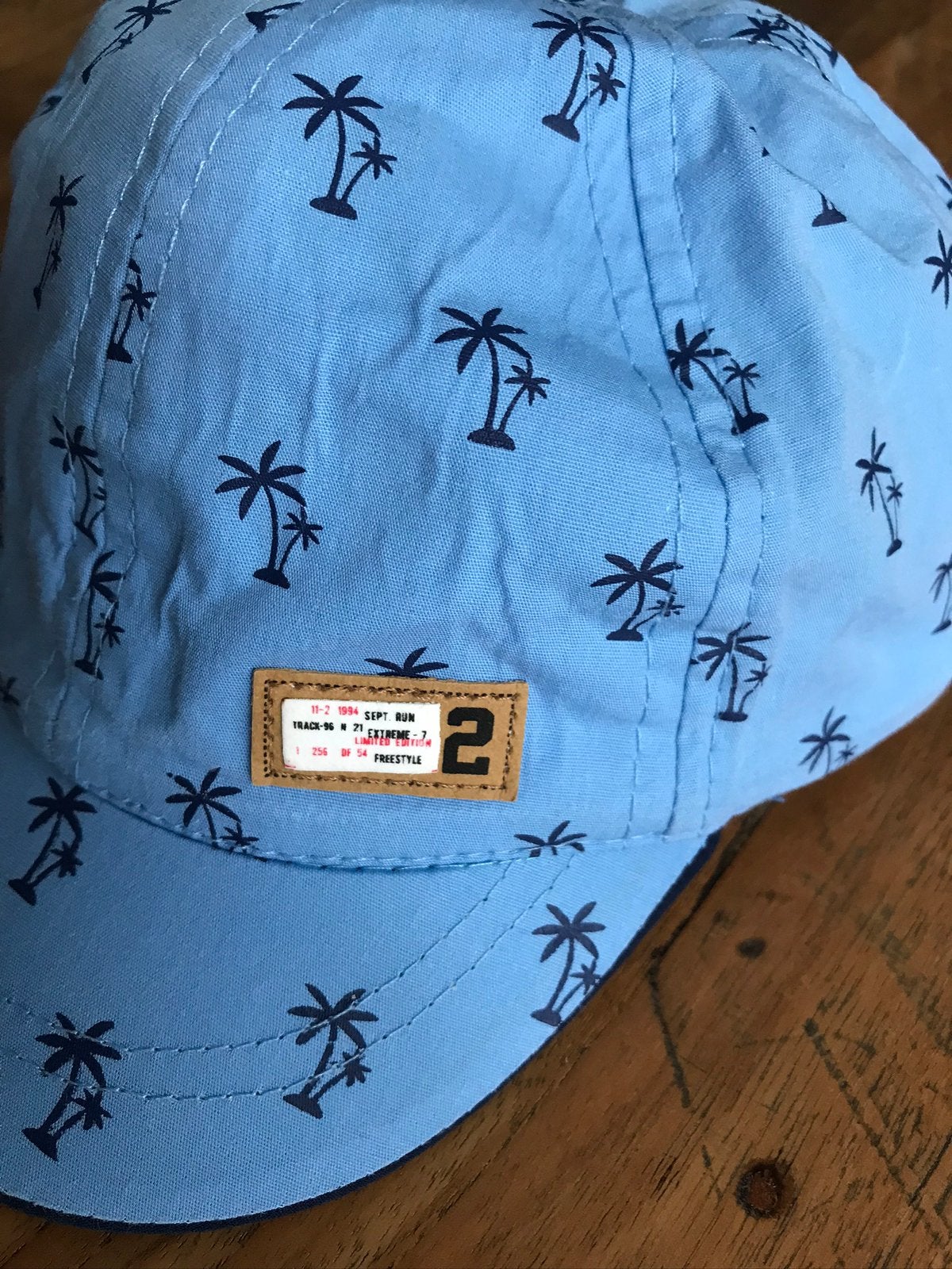 Unisex petje / pet /cap zonbescherming Kitti 6 tm 18 maanden, Ophalen of Verzenden, Zo goed als nieuw, Jongetje of Meisje, Pet