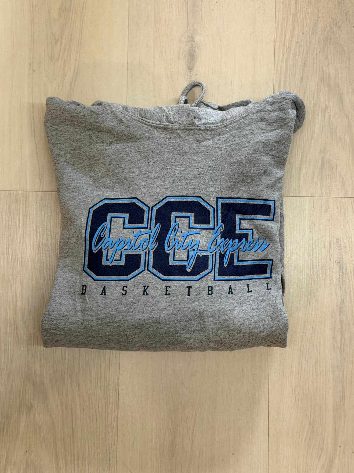 CCE Basketball Hoodie: maat M, Ophalen of Verzenden, Zo goed als nieuw, Maat 38/40 (M), Grijs