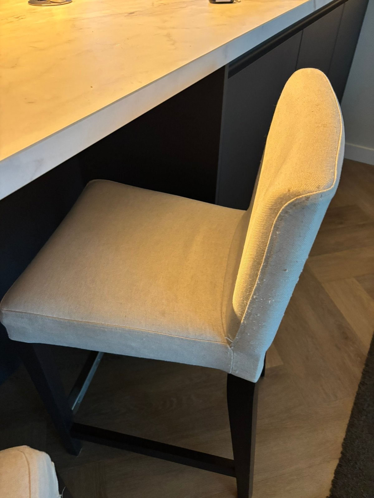 Mooie barkrukken (Ikea Bergmund) 2 stuks, Ophalen, Zo goed als nieuw, Rechthoekig, 50 tot 100 cm