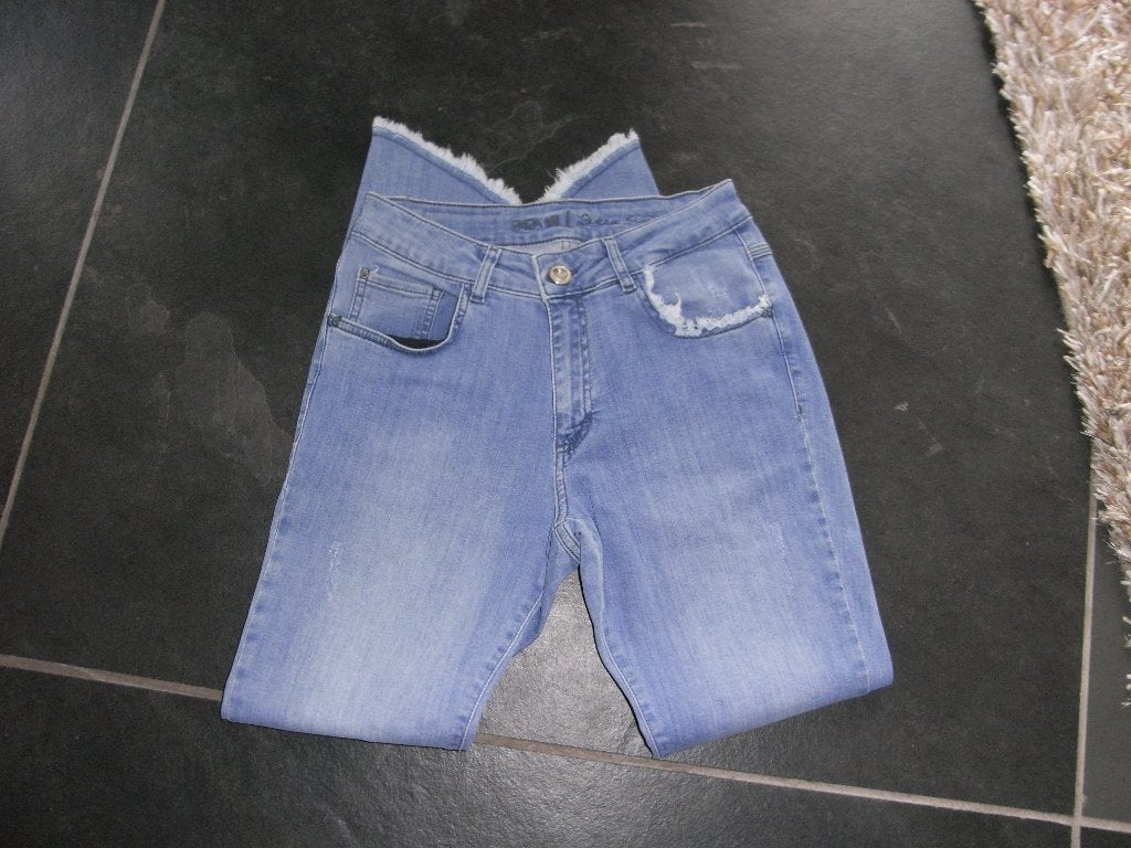 jeans/spijkerbroek PARA MI mt 36 met rafel onderaan pijp, Kleding | Dames, Spijkerbroeken en Jeans, Para Mi, Blauw, Ophalen of Verzenden