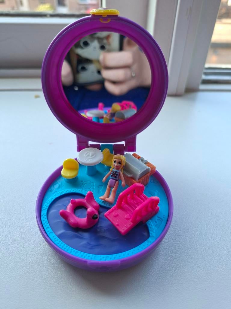 Polly Pocket Zwembad Speelset met Spiegel en Accessoires, Ophalen of Verzenden, Nieuw, Meisje