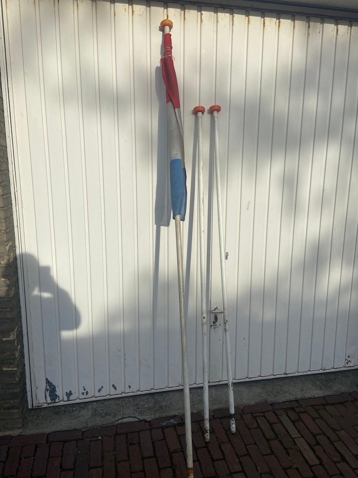 4 vlaggenstokken vlaggenmast te koop, Diversen, Vlaggen en Wimpels, Ophalen of Verzenden, Zo goed als nieuw