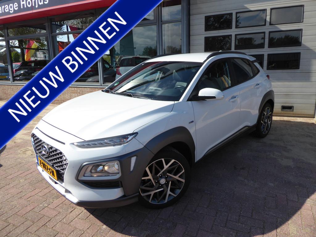 Hyundai KONA 1.6 GDI HEV Comfort Smart NAVI, CRUISE, TREKH,, Auto's, Hyundai, Gebruikt, Euro 6, Leder en Stof, Wit