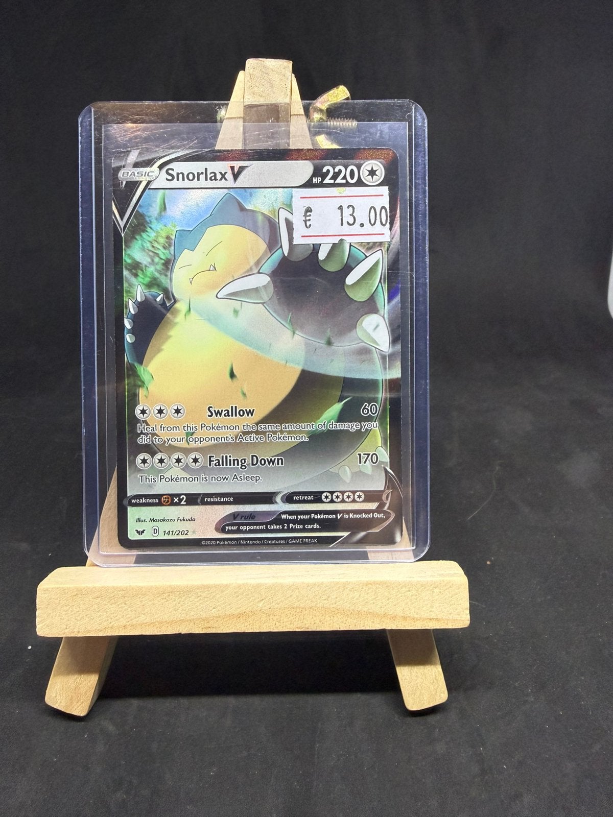 Snorlax v 141/202 nm/nm, Ophalen of Verzenden, Zo goed als nieuw