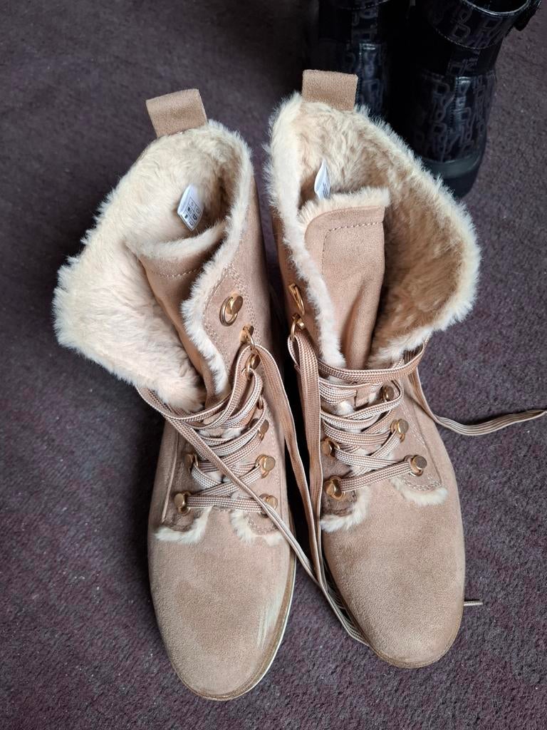 Dames laarzen, Ophalen of Verzenden, Beige, Hoge laarzen