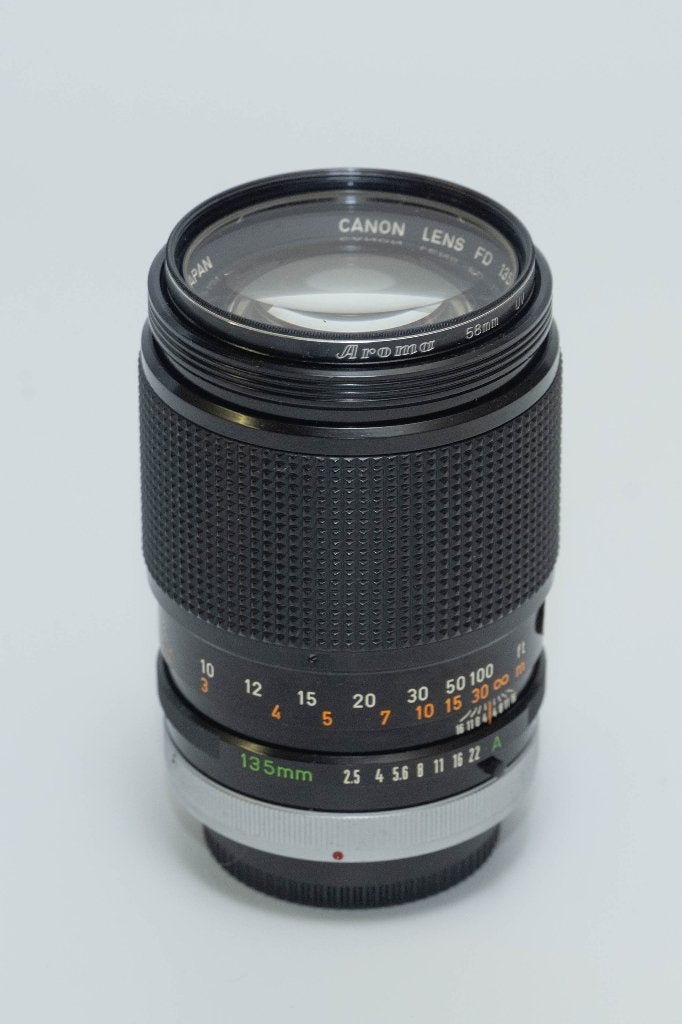 Canon FD 135mm F2.5 SC, Ophalen of Verzenden, Gebruikt, Telelens