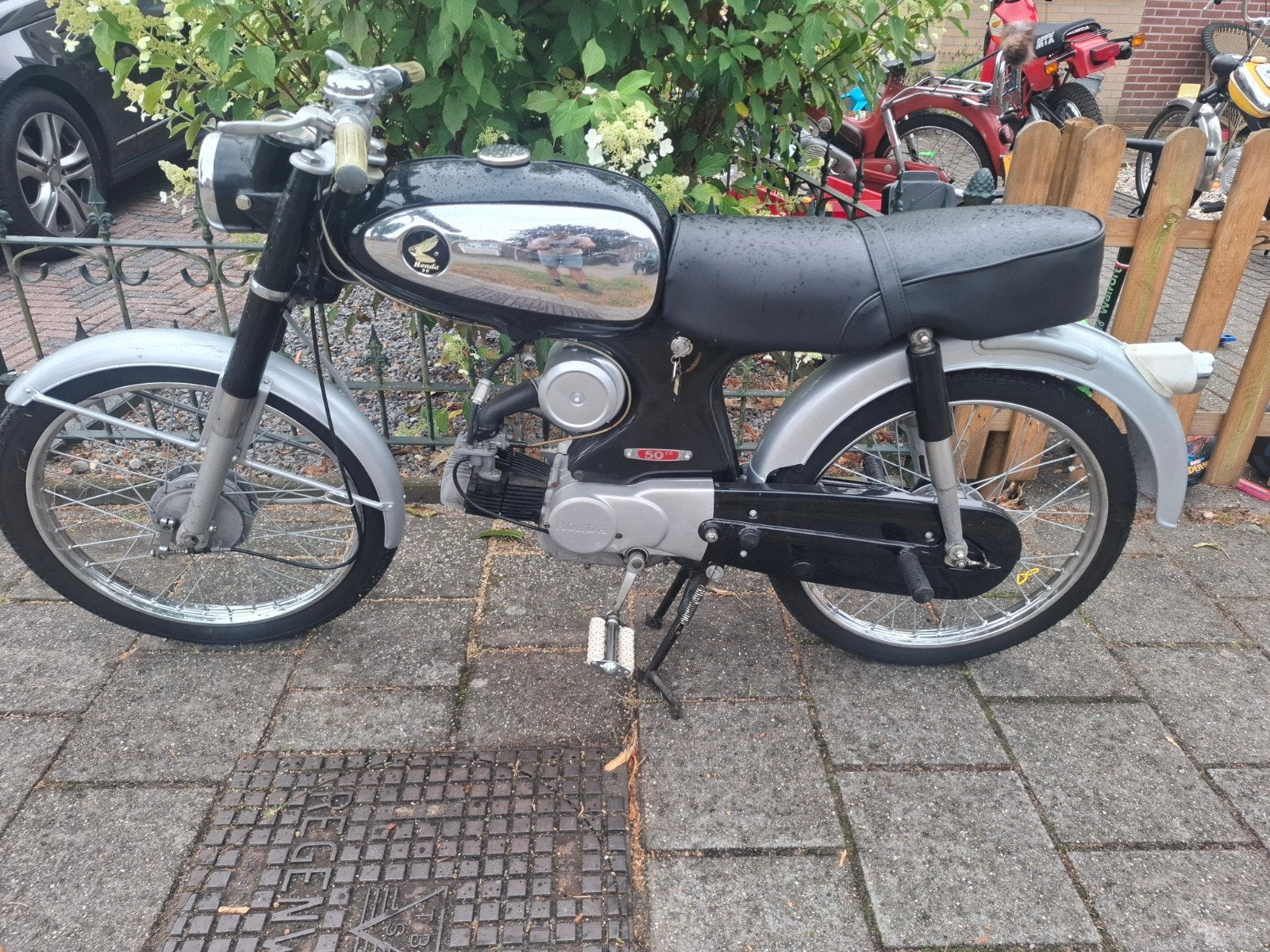 Honda c320, Fietsen en Brommers, Brommers | Oldtimers, Ophalen of Verzenden, Overige merken