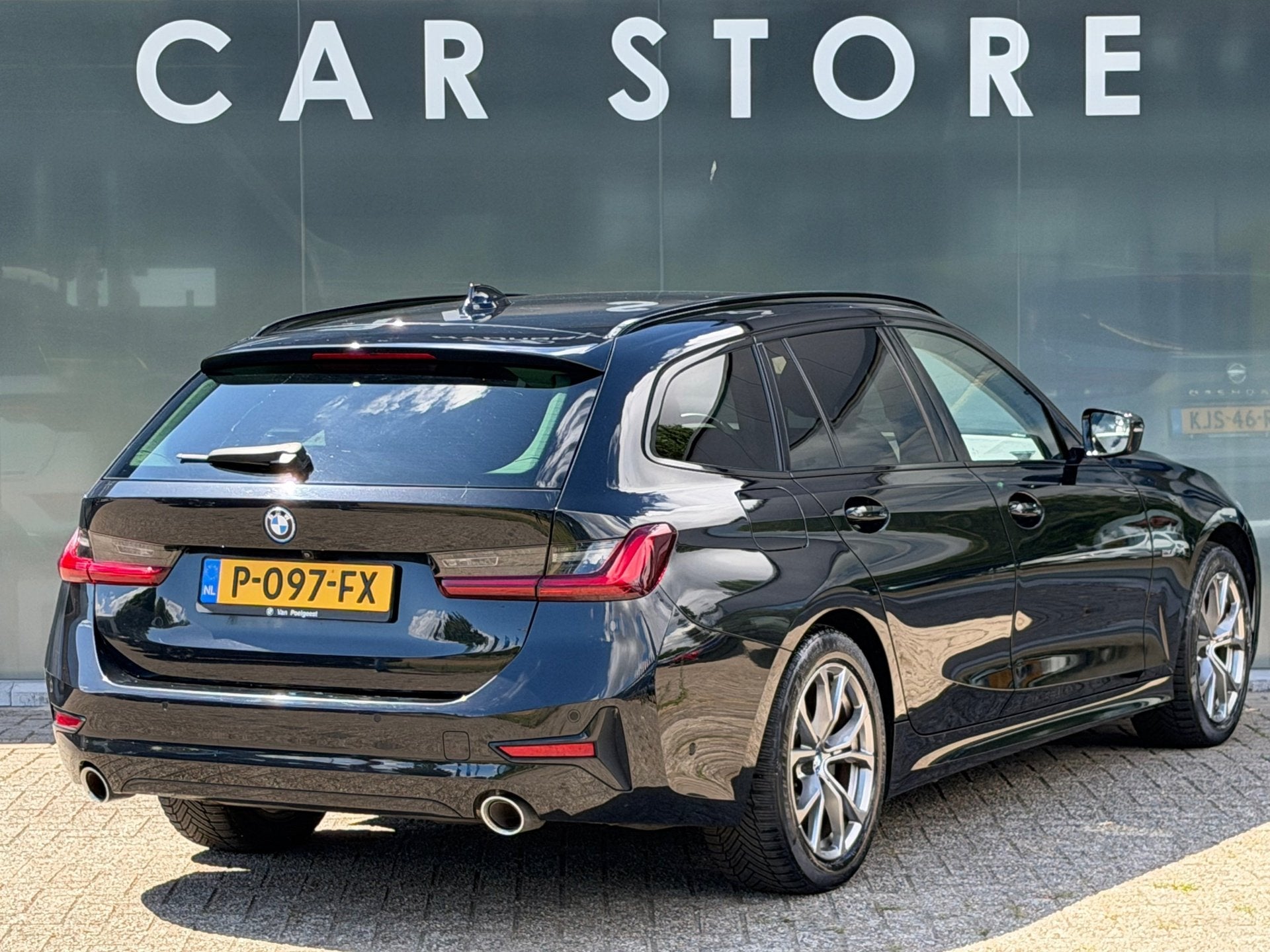 BMW 3-serie Touring 320e Business Edition Plus 1E EIGENAAR, Auto's, Automaat, Gebruikt, 4 cilinders, Hybride Elektrisch/Benzine