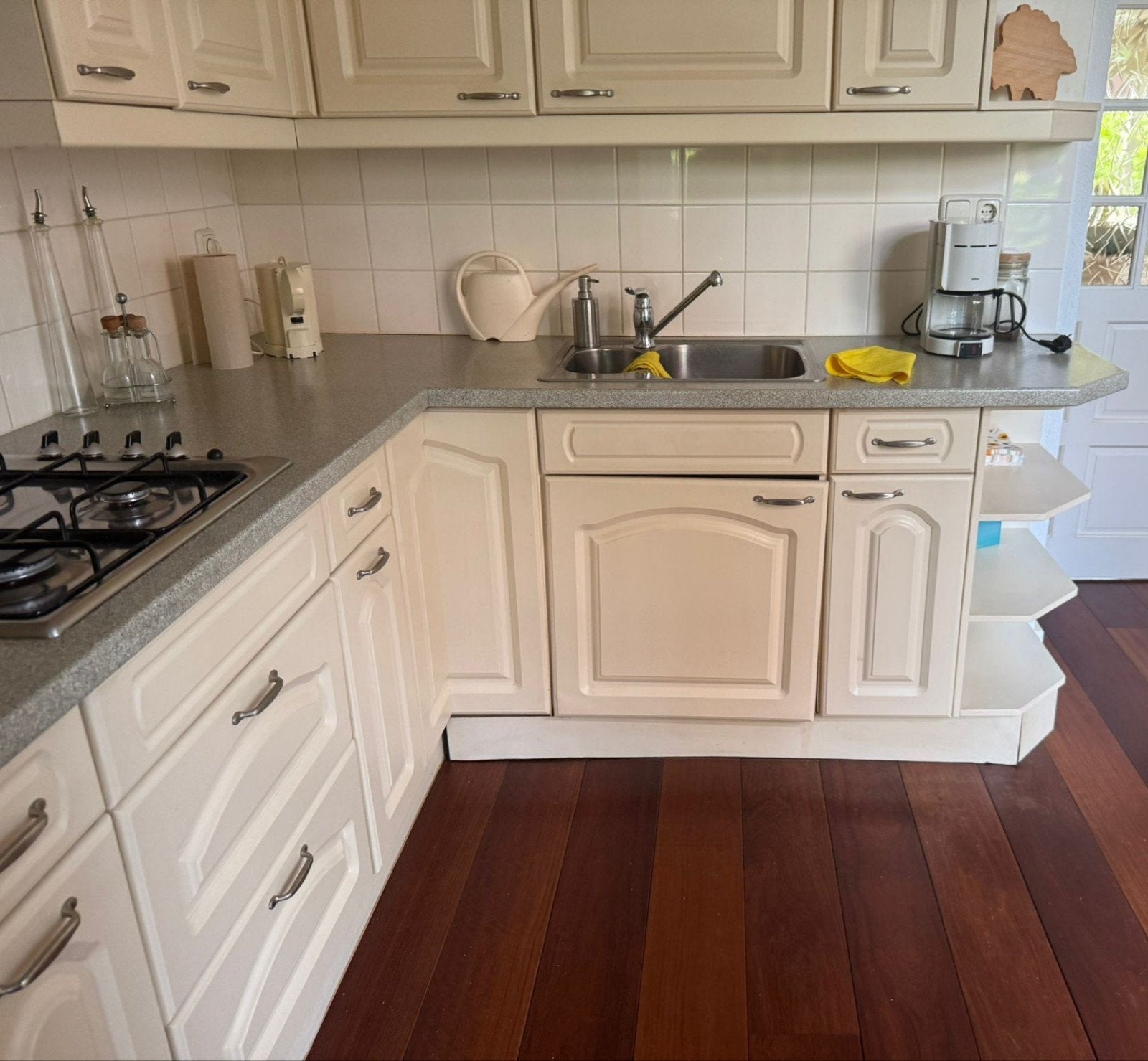 Complete keuken met koelkast, gasfornuis en spoelbak, Ophalen, Gebruikt, Hoekkeuken