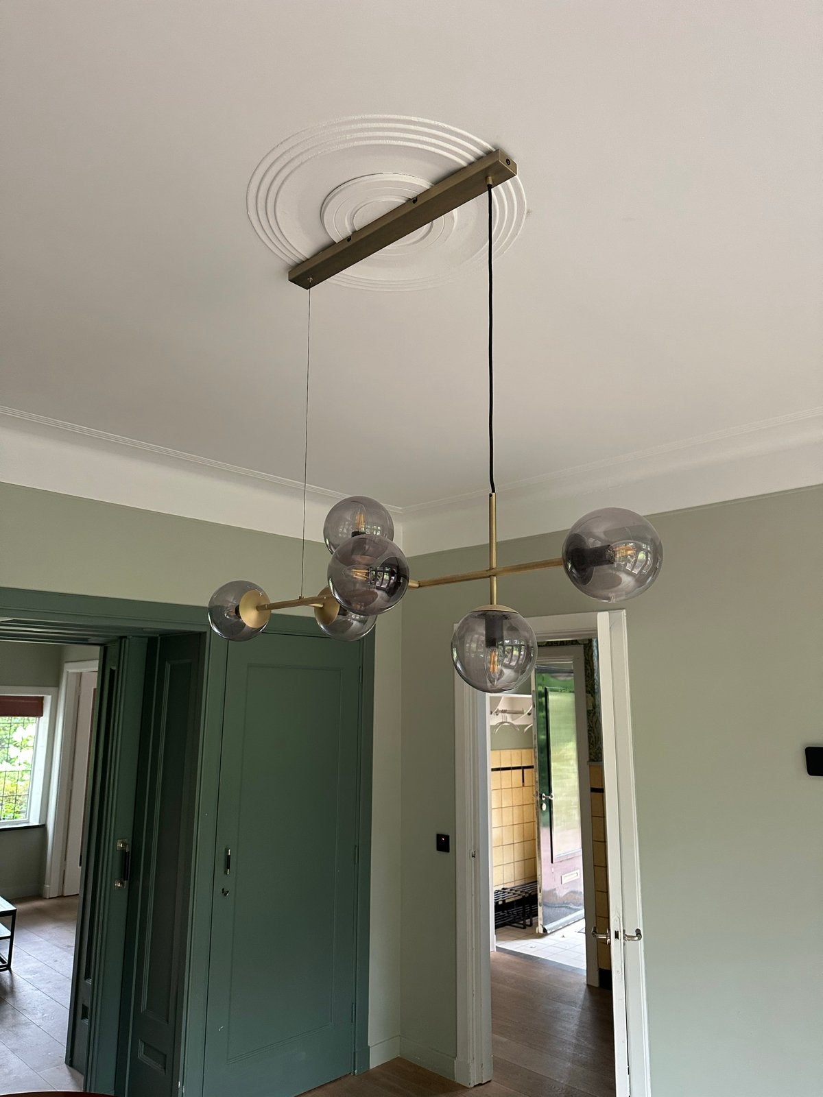 Moderne hanglamp met 6 glazen bollen - Goud/Smoke, Ophalen, Zo goed als nieuw, Glas, E14 (klein)