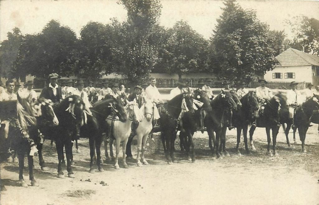 379-028-011 Ruiters, Verzenden, Voor 1920, Overig Europa