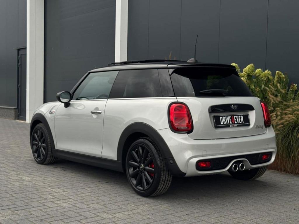 MINI Cooper S 2.0 Pepper 192pk FULL PANO NAVI CAMERA SPORTVE, Auto's, Automaat, 1998 cc, Gebruikt, Wit