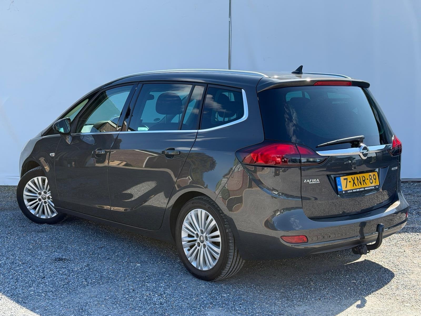 Opel Zafira Tourer 1.4 Business+ 7p. | Camera | Trekhaak | C, Auto's, Euro 5, Stof, Gebruikt, 4 cilinders