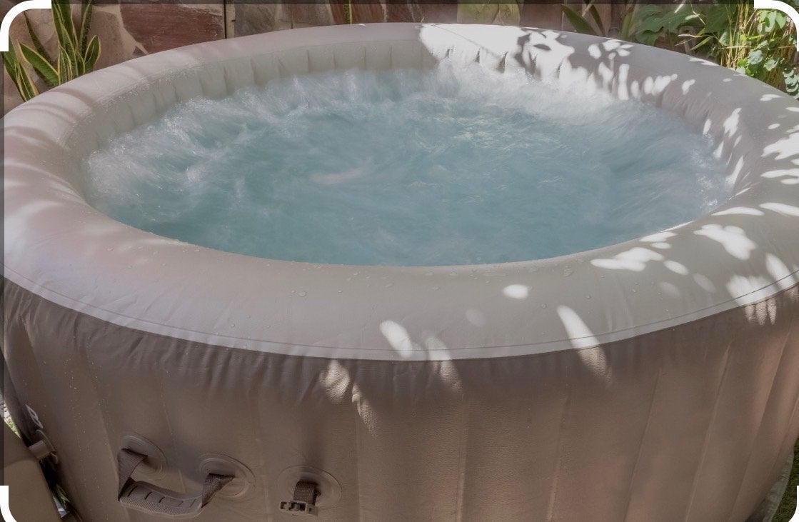 Opblaasbare jacuzzi - Zo goed als nieuw, Ophalen, Zo goed als nieuw, Pomp, Opblaasbaar