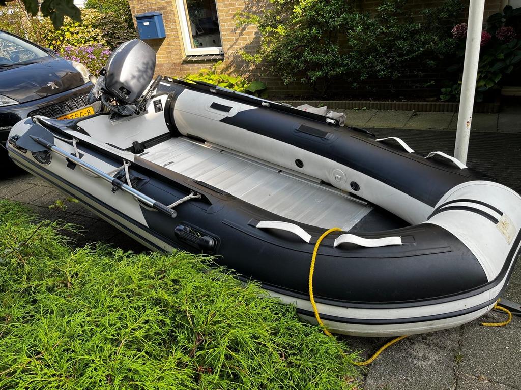 330 Hibo rubberboot met 8pk Yamaha buitenboordmotor, Watersport en Boten, Buiten- en Binnenboordmotoren, Ophalen, Gebruikt, 5 tot 10 pk