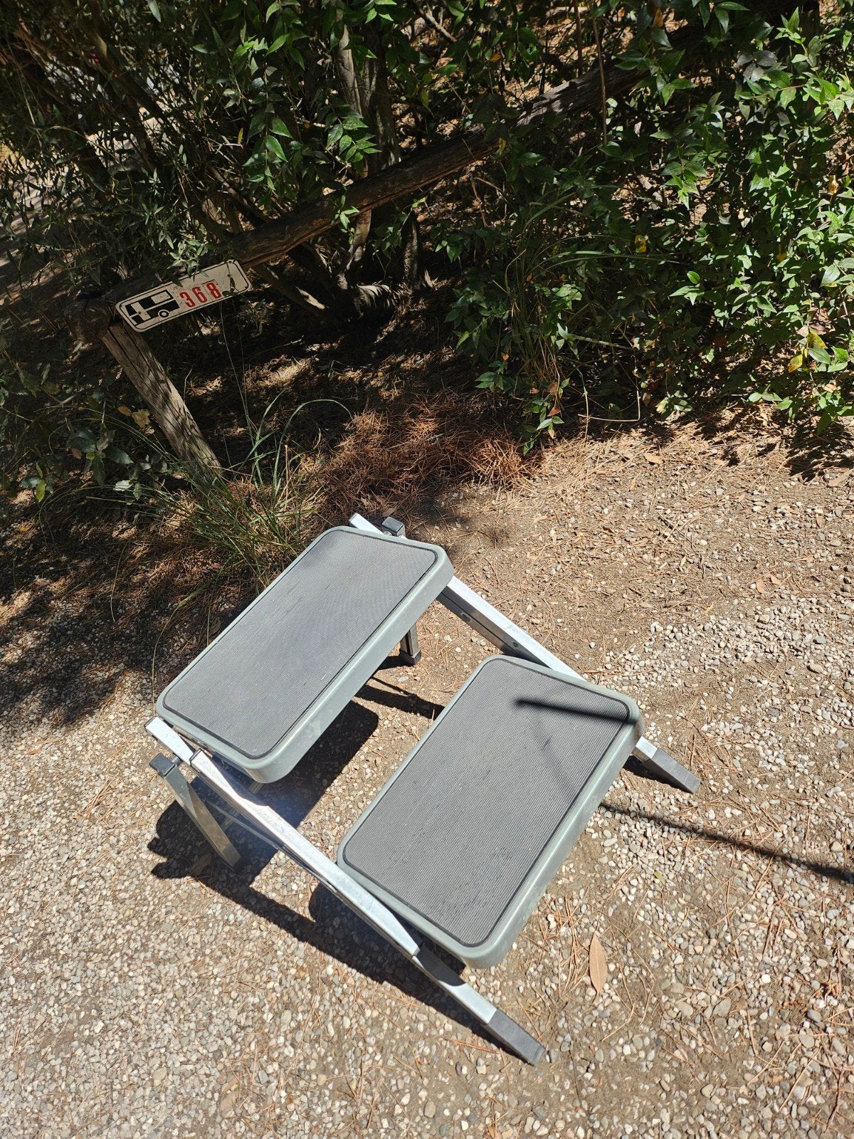 Inklapbaar trapje voor caravan of camper, Ophalen, Gebruikt