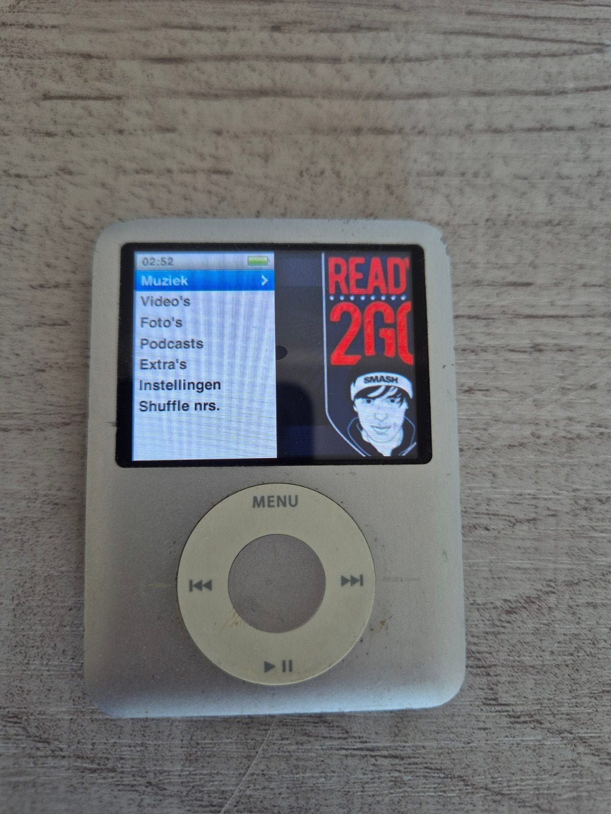 iPod Nano 3e generatie - Werkt goed, met hoesje en oplader, Audio, Tv en Foto, Mp3-spelers | Apple iPod, Gebruikt, Ophalen of Verzenden