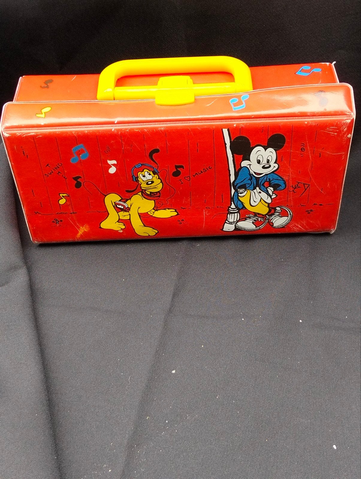 Vintage Disney Mickey Mouse & Pluto cassette band koffer, Verzenden, Mickey Mouse, Gebruikt, Beeldje of Figuurtje