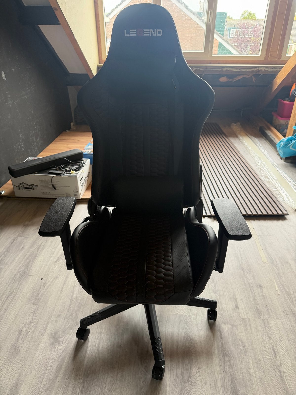 Gaming Bureaustoel en Bureau - Zwart, Ophalen, Gebruikt, Zwart, Gaming bureaustoel