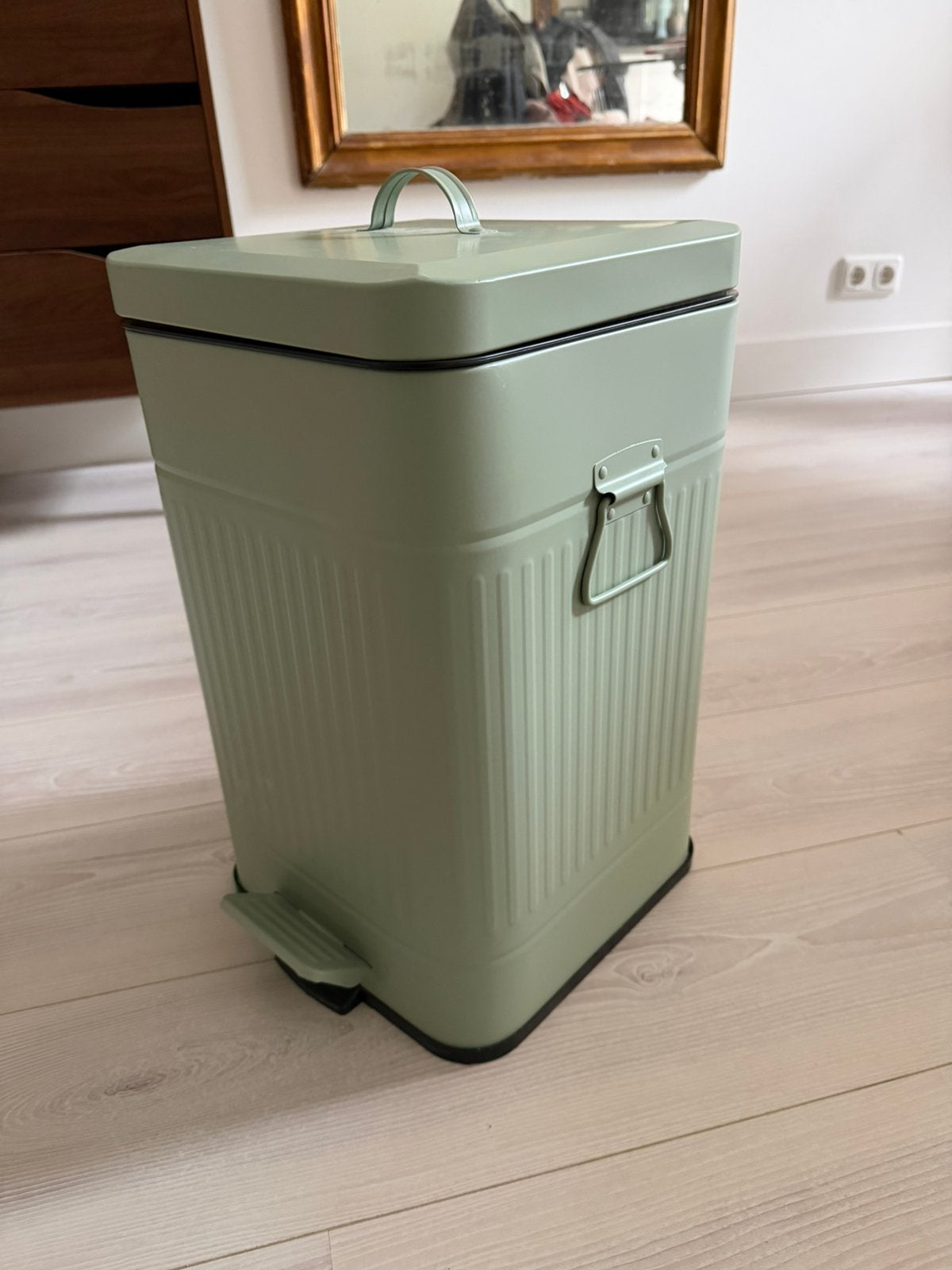 Pedaalemmer 20L Groen, 20 tot 30 liter, Ophalen, Zo goed als nieuw, Metaal