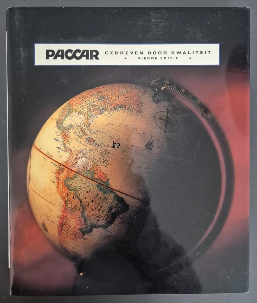 Paccar / Gedreven door Kwaliteit - Vierde Editie 2005 Trucks, Boeken, Ophalen of Verzenden, Zo goed als nieuw, Overige merken