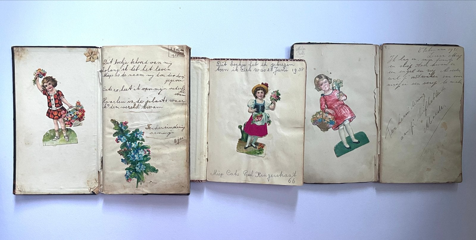 3 volle Poëziealbums 100 bijdragen aan Miep Cats 1935-1938, Ophalen of Verzenden