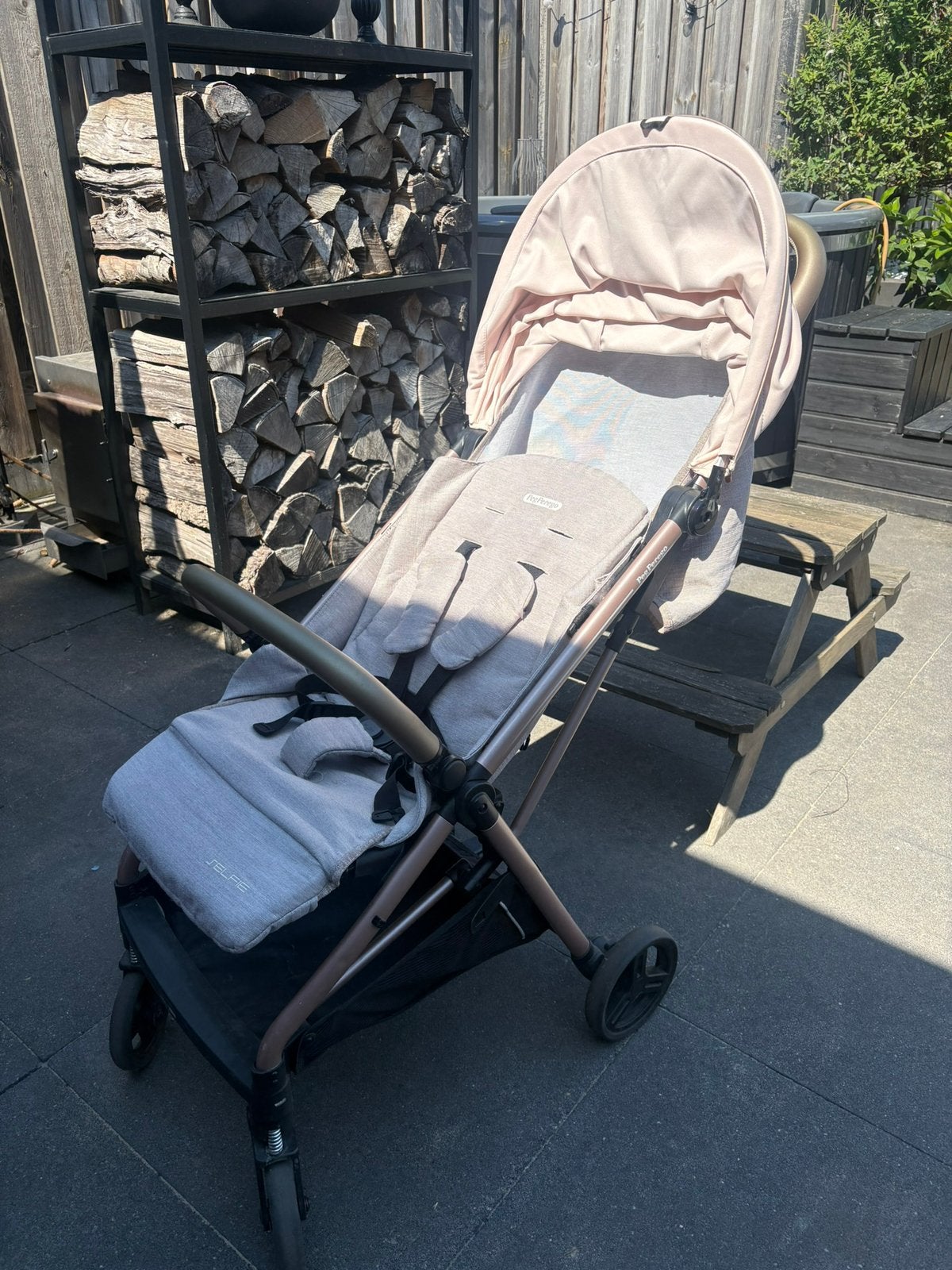 Mooie kinderwagen peg perego, Ophalen, Zo goed als nieuw