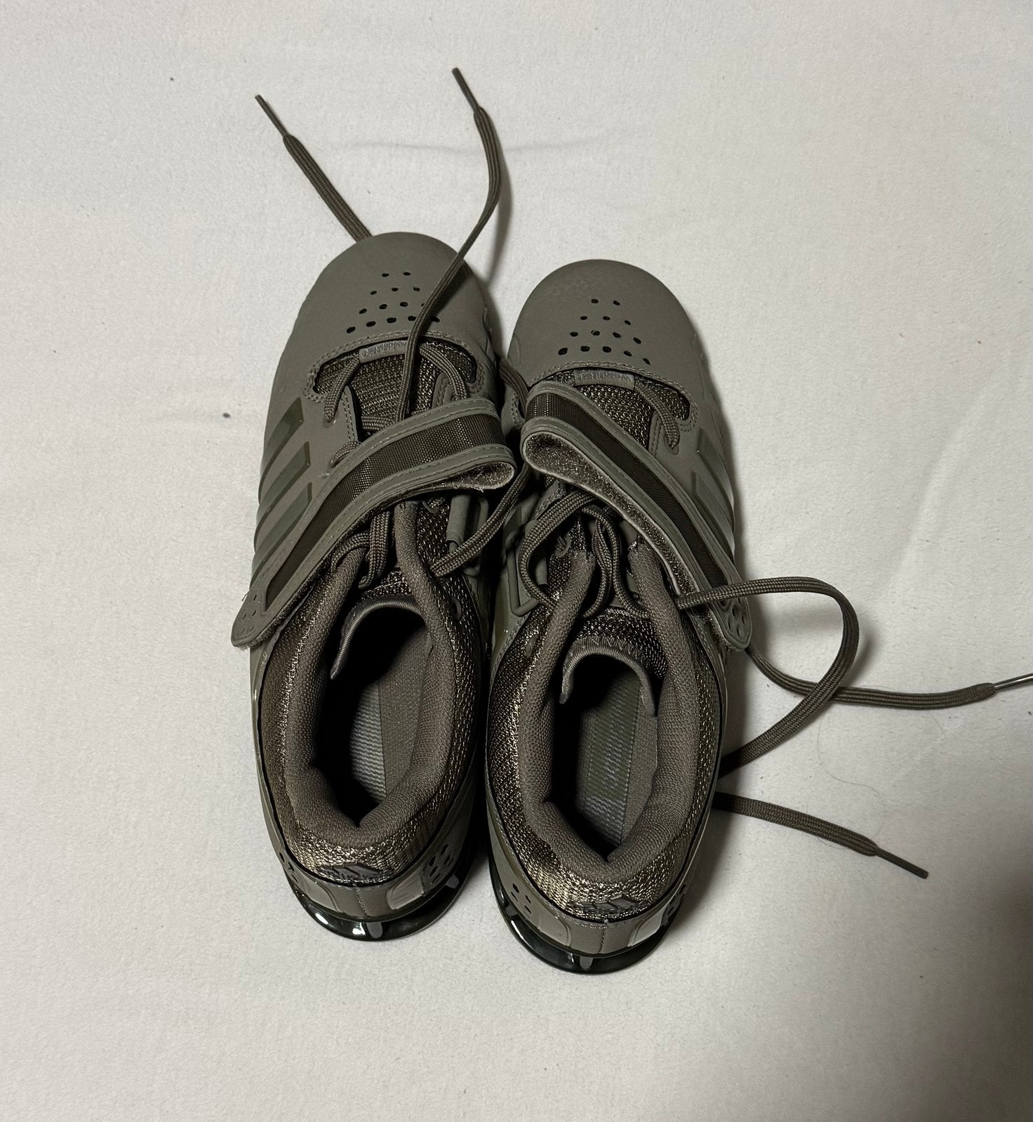 Adidas weightlifting shoes, Ophalen of Verzenden, Zo goed als nieuw, Jongetje of Meisje, Schoentjes