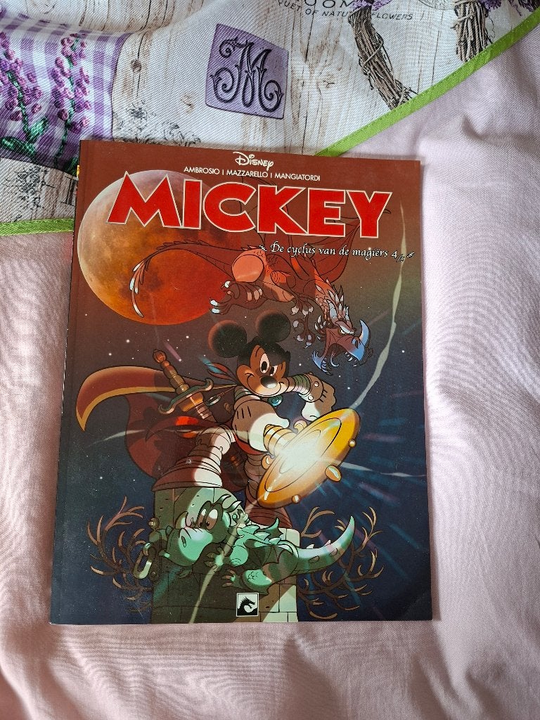 Mickey Mouse De cyclus van de magiers 1, Eén stripboek, Ophalen of Verzenden, Zo goed als nieuw