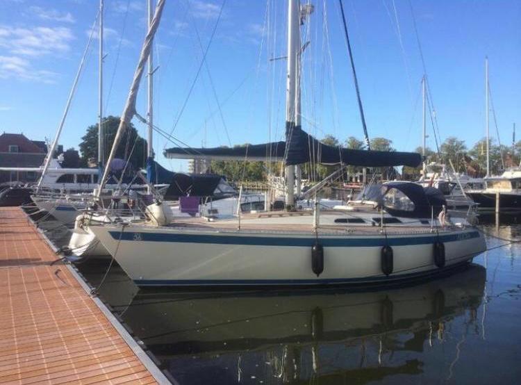 Sweden Yachts 36, Watersport en Boten, Kajuitzeilboten en Zeiljachten, Gebruikt, Diesel, Binnenboordmotor, Polyester, 1.95 meter