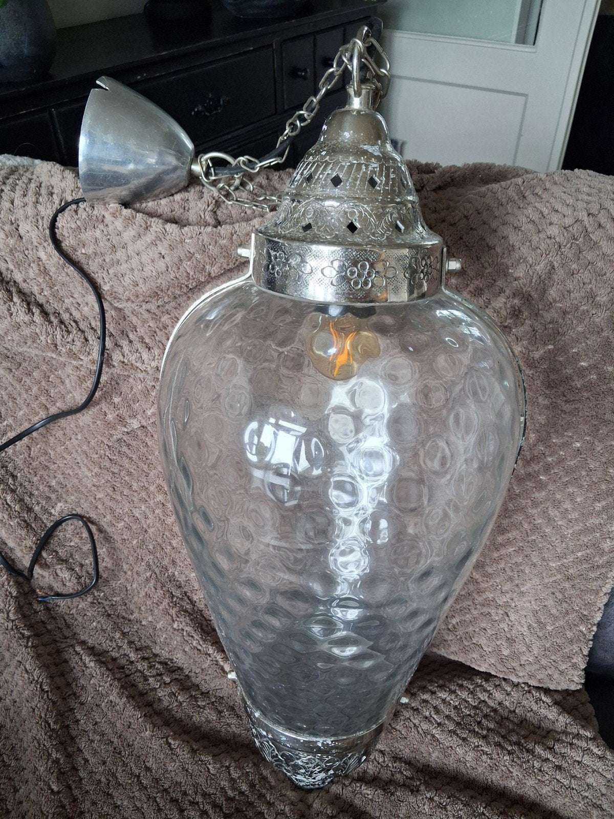 Mooie glazen kelk hanglamp - 60cm lang, 25cm breed, Huis en Inrichting, Ophalen, Gebruikt, Glas, 50 tot 75 cm