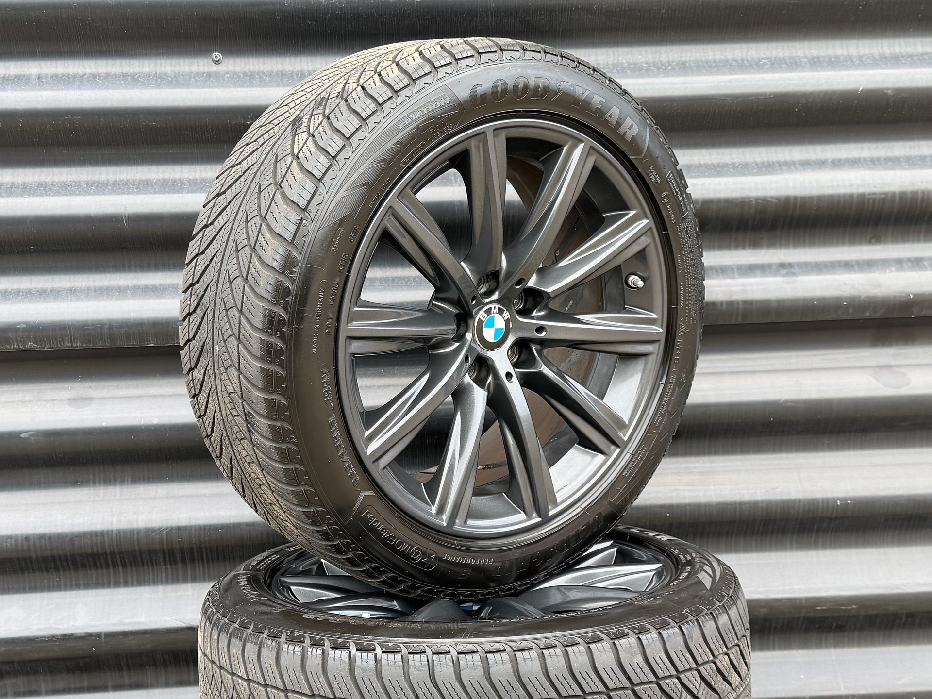 18” Orig Bmw G30 G31 styling 684 velgen RFT Winterbanden, Gebruikt, -, -, Banden en Velgen