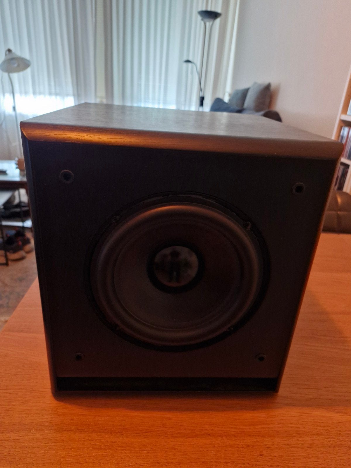 KEF C4 Subwoofer - Krachtige Bass voor Thuisbioscoop, Subwoofer, Zo goed als nieuw, Ophalen, 150 watt of meer