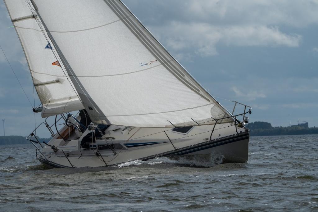 Kajuitzeilboot met optionele ligplaats, Watersport en Boten, Kajuitzeilboten en Zeiljachten, Ophalen, Gebruikt, Diesel, Tour-wedstrijdjacht