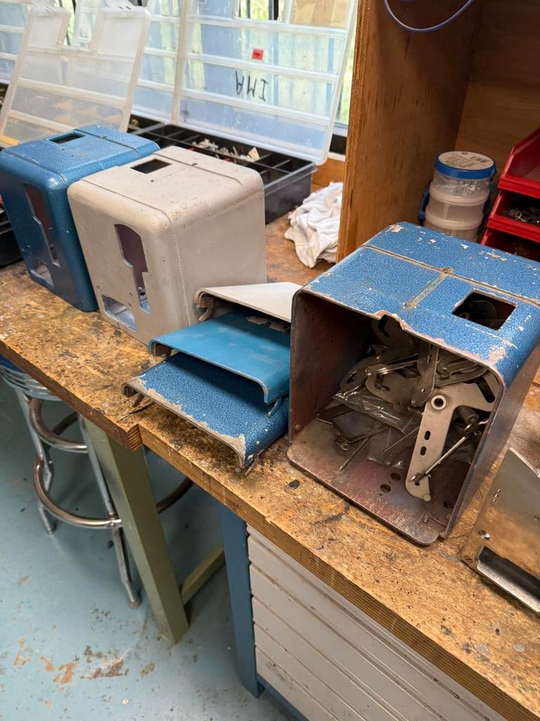 Uniek! Zeer grote partij Mini Sega Bar gokkast onderdelen!, Verzamelen, Automaten | Gokkasten en Fruitautomaten, Ophalen, Info@jukeboxgallery.com