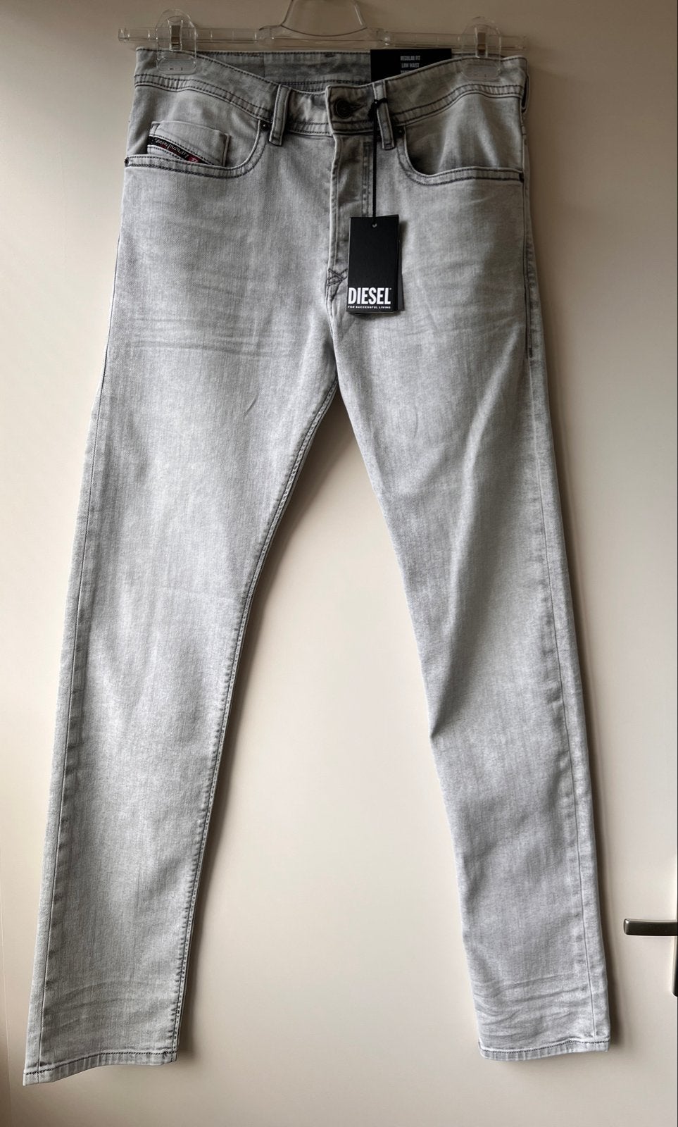 Nieuwe Diesel Buster Jeans W29 L32, Kleding | Heren, Verzenden, Nieuw, Grijs, W32 (confectie 46) of kleiner