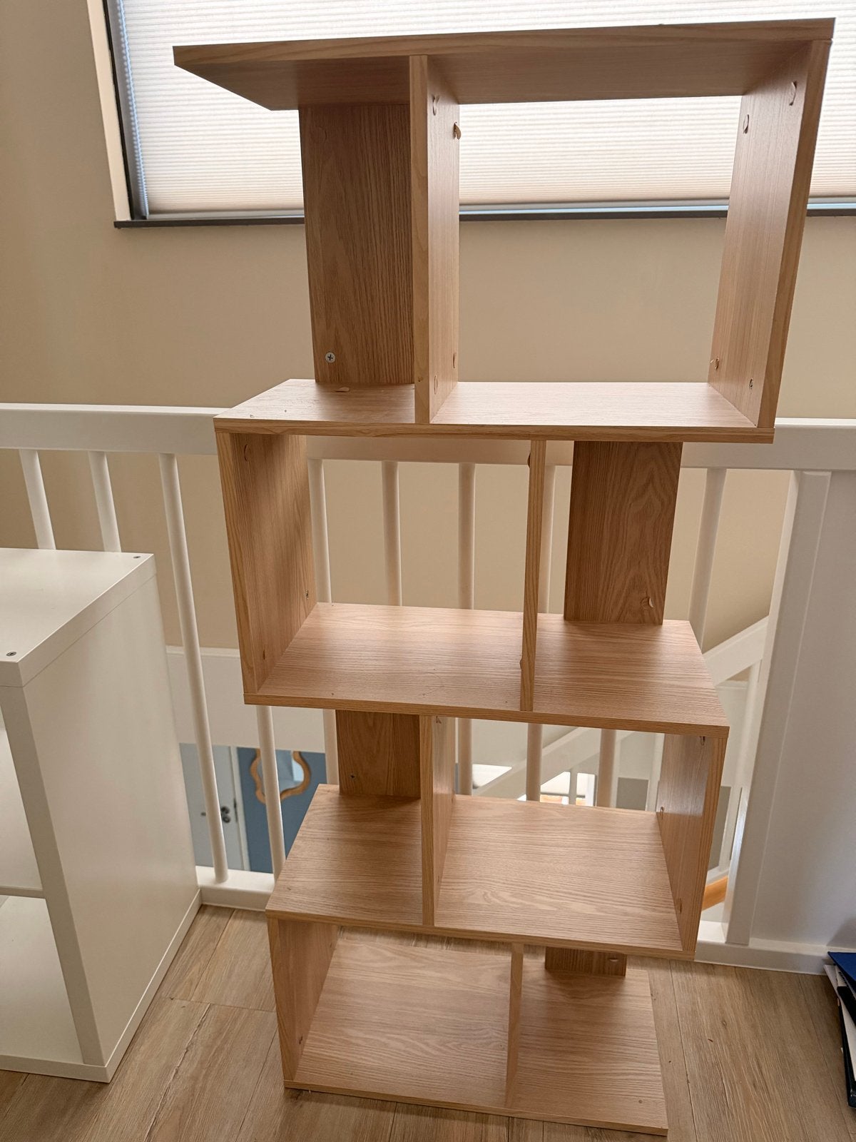 Houten Boekenkast/Opbergrek - 60x29x142 cm, Met plank(en), Gebruikt, 100 tot 150 cm, 25 tot 50 cm
