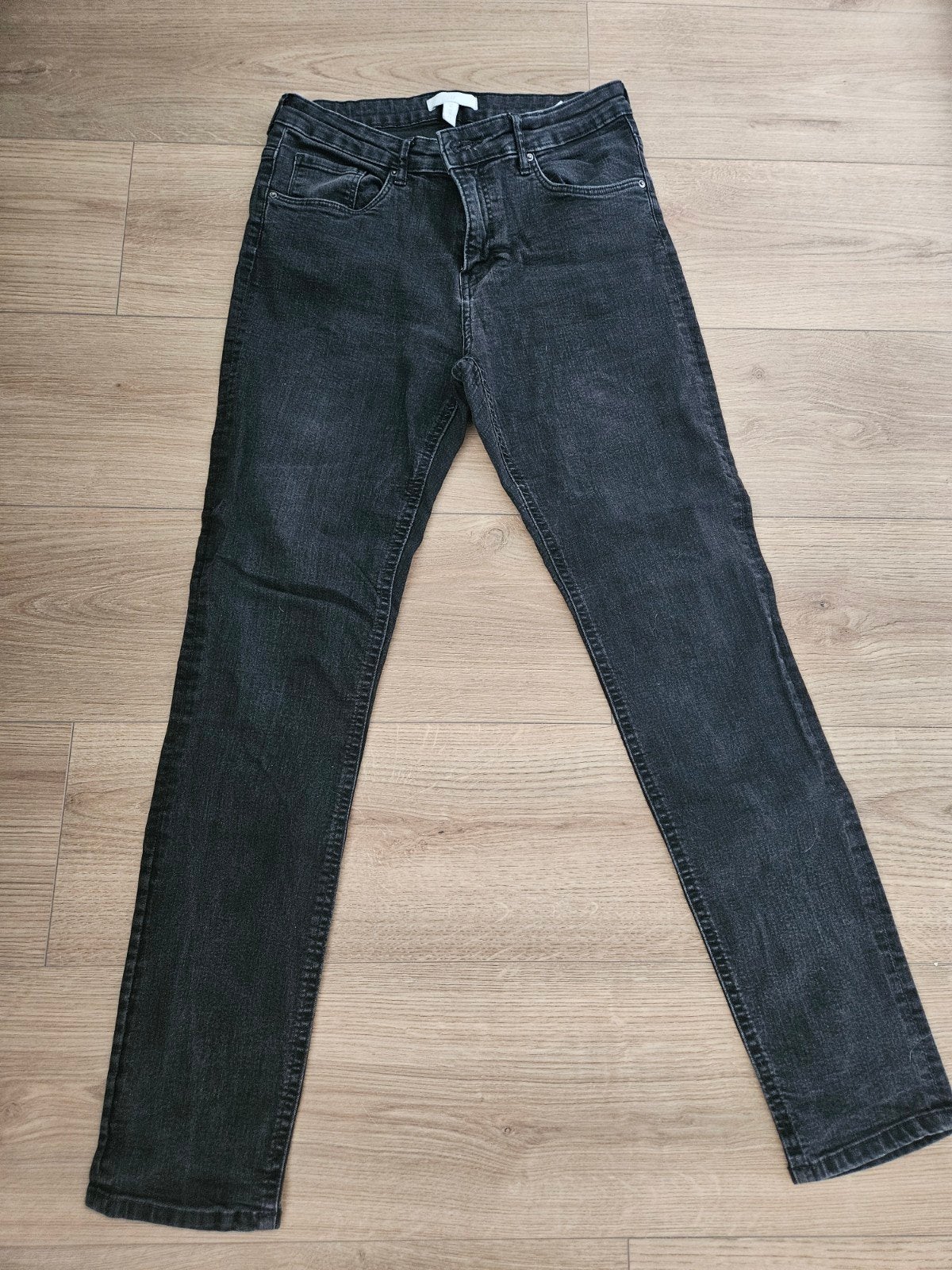 skinny jeans H&M Maat 40, Kleding | Dames, Spijkerbroeken en Jeans, H&M, Verzenden, Zwart, Zo goed als nieuw