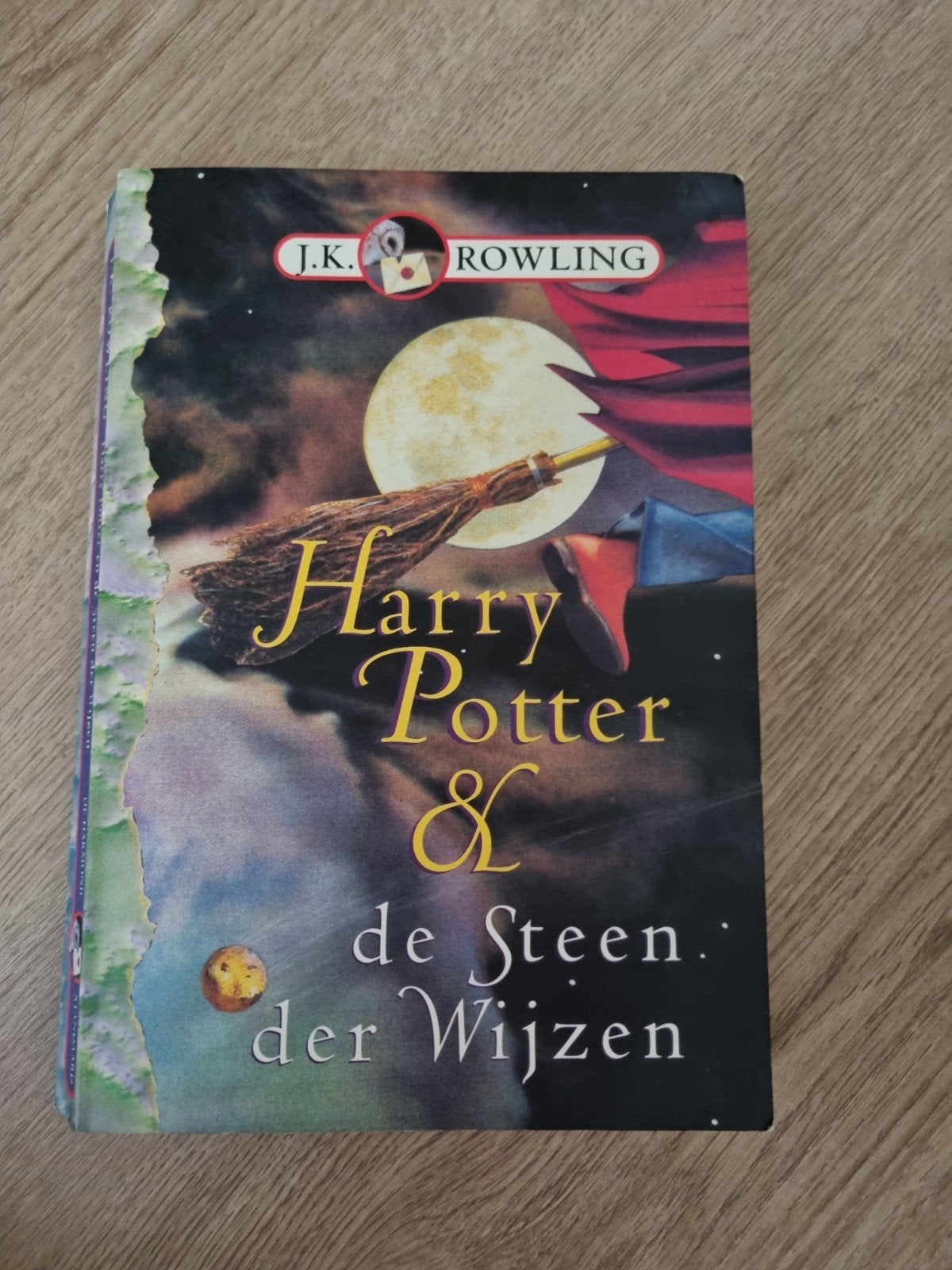 Harry Potter en de Steen der Wijzen, Ophalen of Verzenden, Zo goed als nieuw, J.K. Rowling