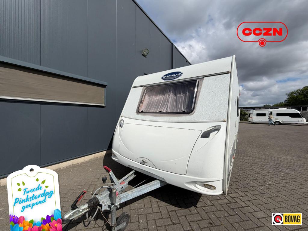 Caravelair Antares Luxe 426 incl. voortent!, Caravans en Kamperen, Caravans, Bedrijf, Treinzit, 4 tot 5 meter, Schokbreker